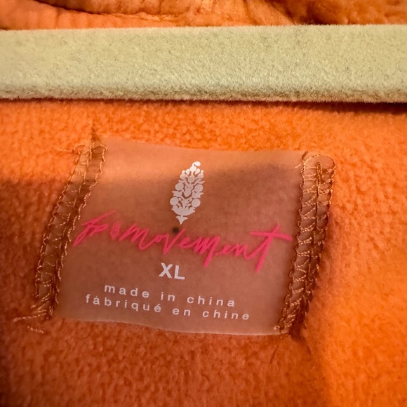 Free People Fuzzy Was She Fleece Pull Over - Picture 6 of 16